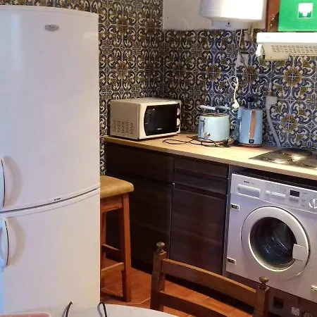 アパート To Rent In Praia Da Rocha-portimao-portugal ポルティマン