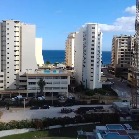 To Rent In Praia Da Rocha-portimao-portugal شقة